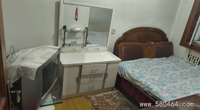 低价出售或出租五中家属楼